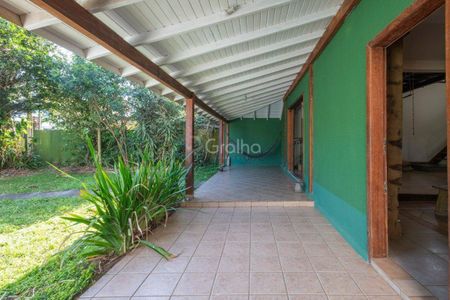 33_photo/95273b80c3.fc5987373cdbaa4f-ATLAS-7f54c907-0e8c-4f8a-bbec-0940510c8c0d.jpg de casa à venda com 6 quartos, 320m² em Rio Tavares, Florianópolis