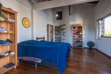 21_photo/95273b80c3.fc5987373cdbaa4f-ATLAS-958e81da-5df2-4ad5-acd4-8fcf16fbe8f8.jpg de casa à venda com 6 quartos, 320m² em Rio Tavares, Florianópolis