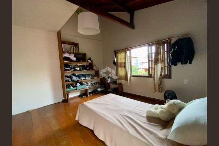 6_photo/95273b812b.f2bfaed4af7a5e8b-ATLAS-4dd15e55-62a6-4cbe-8e73-697892258b99.jpg de casa à venda com 3 quartos, 220m² em Rio Tavares, Florianópolis