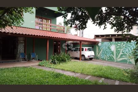 11_photo/95273b812b.f2bfaed4af7a5e8b-ATLAS-8a01e552-c2f1-47a9-bf32-1a27198b16d7.jpg de casa à venda com 3 quartos, 220m² em Rio Tavares, Florianópolis