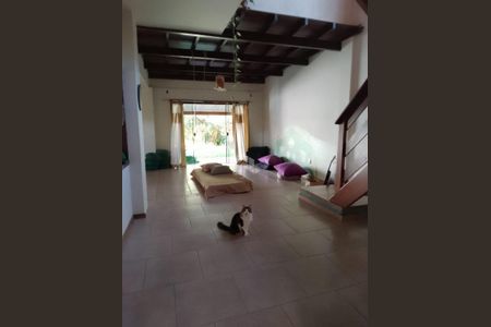 7_photo/95273b812b.f2bfaed4af7a5e8b-ATLAS-e5d8b813-082e-4341-8227-4628c7cb01af.jpg de casa à venda com 3 quartos, 220m² em Rio Tavares, Florianópolis