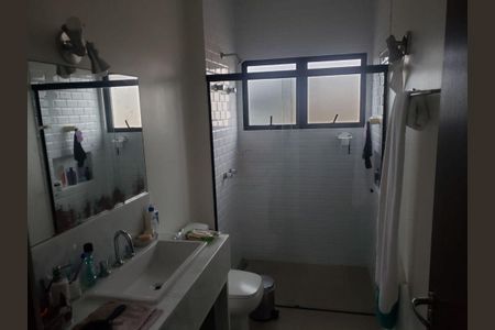 4_photo/95273b82af.2b4381d368a6f37f-ATLAS-2f3545ad-84ce-409a-bb5f-07e102594ce0.jpg de casa à venda com 4 quartos, 200m² em Rio Tavares Central, Florianópolis