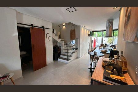7_photo/95273b8371.ca78a889fbeea000-ATLAS-ea52b774-0abd-4cff-b153-772644c67e91.jpg de casa à venda com 3 quartos, 152m² em Rio Tavares, Florianópolis