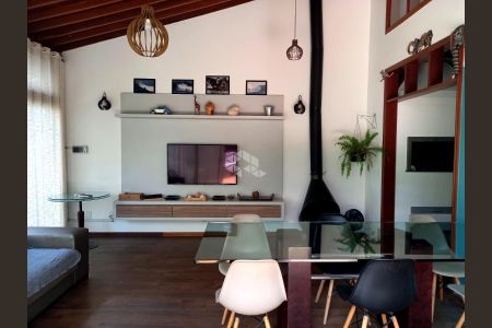 11_photo/95273b868d.2d257ce0050a8e83-ATLAS-3e11d5db-6cd4-4bcc-a00f-3f0b718518c0.jpg de casa à venda com 10 quartos, 750m² em Rio Tavares, Florianópolis