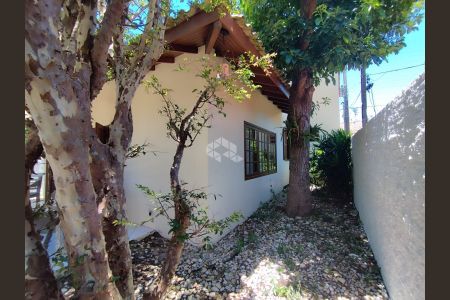 9_photo/95273b86c5.d9f076d2edbf9077-ATLAS-03e7afc8-2e1c-4f87-b42c-17f86575c98d.jpg de casa à venda com 3 quartos, 151m² em Rio Tavares, Florianópolis