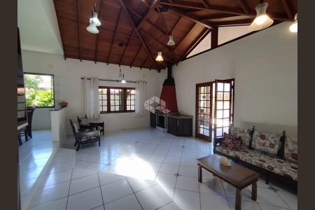 12_photo/95273b86c5.d9f076d2edbf9077-ATLAS-52cf0e37-8236-42da-a2ea-fe070f238815.jpg de casa à venda com 3 quartos, 151m² em Rio Tavares, Florianópolis