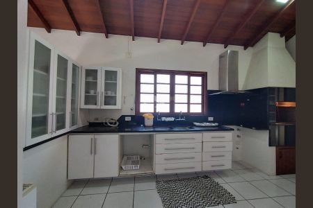 2_photo/95273b86c5.d9f076d2edbf9077-ATLAS-e408da30-f70b-4d09-a404-e1c898d3df32.jpg de casa à venda com 3 quartos, 151m² em Rio Tavares, Florianópolis