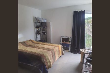 5_photo/95273b86ed.7a37549eceeba21f-ATLAS-61cd4bba-5c51-4fd5-b48e-941bccc11e94.jpg de casa à venda com 2 quartos, 96m² em Rio Tavares, Florianópolis