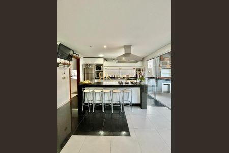 2_photo/95273b871f.90bd9ce7e18c11b8-ATLAS-e45dfbee-c32a-4a9b-a2e1-4ec6e0b94c2c.jpg de casa à venda com 4 quartos, 230m² em Rio Tavares Central, Florianópolis