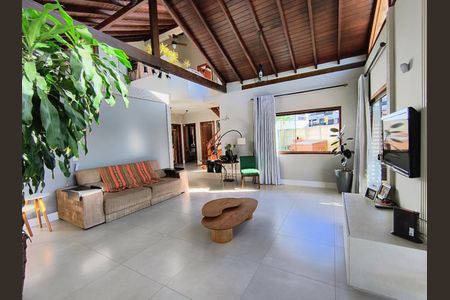 2_photo/95273b8743.6d78828b21776a5c-ATLAS-ebb86e99-4e55-464f-9964-261bdb184db7.jpg de casa à venda com 3 quartos, 300m² em Lagoa Pequena, Florianópolis