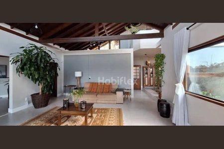 2_photo/95273b874b.25e11a8cf491741c-ATLAS-e1172b60-06fa-48fe-9445-b06bd042e2bb.jpg de casa à venda com 4 quartos, 310m² em Rio Tavares Central, Florianópolis