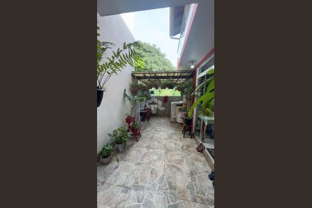 12_photo/95273b8fdf.ceff8192393c33de-ATLAS-c8c20158-5da4-45ad-92ce-0d7961cb1322.jpg de casa à venda com 2 quartos, 120m² em Rio Tavares, Florianópolis