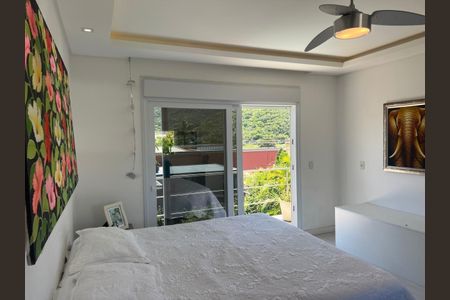 26_photo/95273b9a53.55e3c2d32fb16d9a-ATLAS-8bfc4cf7-431b-41ff-8a67-fe6df2cd195d.jpg de casa à venda com 3 quartos, 302m² em Rio Tavares, Florianópolis