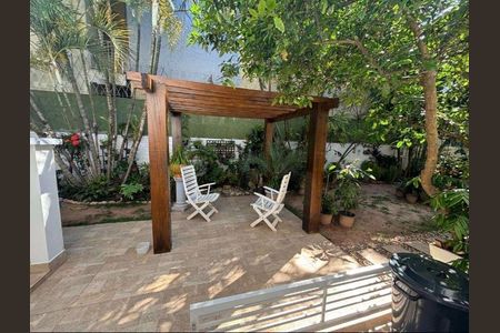 8_photo/95273b9a53.5cc1b98ea1cc9f61-ATLAS-48b33aef-e9e6-4f54-ab2d-987c77010884.jpg de casa à venda com 3 quartos, 280m² em Rio Tavares, Florianópolis