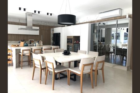 11_photo/95273b9a53.9e4f91c9df70c08c-ATLAS-3482f43c-1753-413c-bbf2-cd86b8743bd9.jpg de casa à venda com 3 quartos, 375m² em Rio Tavares, Florianópolis