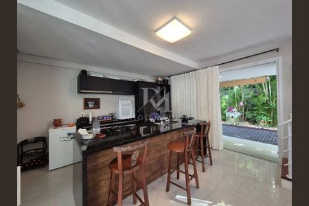 4_photo/95273b9b01.487831a016ee2372-ATLAS-78eec7c6-4bae-48d2-8dd0-126dd33bb6a5.jpg de casa à venda com 3 quartos, 340m² em Rio Tavares, Florianópolis