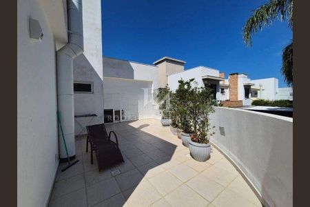 9_photo/95273b9b01.487831a016ee2372-ATLAS-bacc0b2f-7f9d-42f4-b1db-0d4978e50a9b.jpg de casa à venda com 3 quartos, 340m² em Rio Tavares, Florianópolis