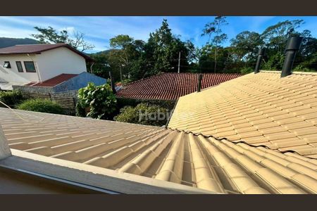 18_photo/95273b9cb9.f2ed236aecaa8a04-ATLAS-3e32c4a3-baa6-46b8-839d-98f40b9fbd09.jpg de casa à venda com 3 quartos, 170m² em Rio Tavares, Florianópolis