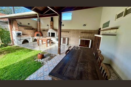 29_photo/95273b9cb9.f2ed236aecaa8a04-ATLAS-570807f8-ee9c-4c74-9bf8-b0be5d1f61c9.jpg de casa à venda com 3 quartos, 170m² em Rio Tavares, Florianópolis