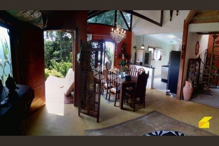 7_photo/95273b9d09.e182d30f96765f76-ATLAS-e6668a4f-306b-4c84-837c-9a61077d43bd.jpg de casa à venda com 2 quartos, 170m² em Rio Tavares Central, Florianópolis