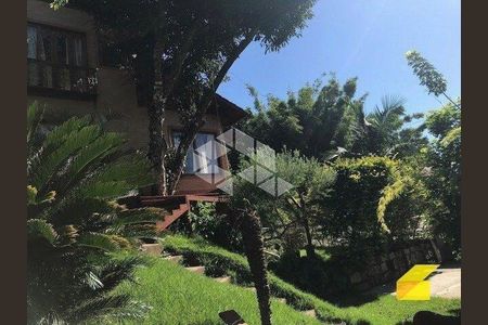 11_photo/95273b9d09.e182d30f96765f76-ATLAS-eb96b91e-efd5-4d17-a251-b8cab6757e9a.jpg de casa à venda com 2 quartos, 170m² em Rio Tavares Central, Florianópolis