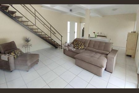 10_photo/95273b9d19.813e0fc0a92df6ab-ATLAS-283e5a1c-a8d9-4c42-be46-ad670ffbd6f9.jpg de casa à venda com 4 quartos, 222m² em Rio Tavares, Florianópolis