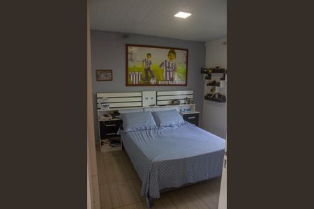 20_photo/95273b9d29.c52980215569e6ee-ATLAS-d0d8c036-0212-40d3-a40a-00bd0b2cc7d4.jpg de casa à venda com 5 quartos, 228m² em Rio Tavares, Florianópolis
