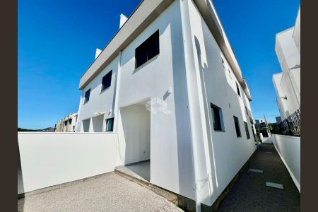 11_photo/95273ba31f.eb4747a7722cd593-ATLAS-a0b1b988-d2e8-403b-bee2-df5b7cfc3403.jpg de casa à venda com 3 quartos, 151m² em Rio Tavares, Florianópolis