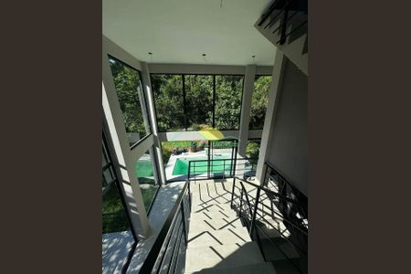 17_photo/95273ba761.ceff8192393c33de-ATLAS-ad1e0d9e-e568-48de-9bdc-9d27f94a98fa.jpg de casa para alugar com 3 quartos, 320m² em Campeche Central, Florianópolis