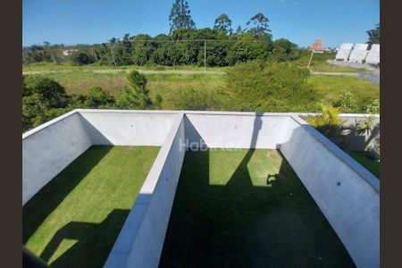 18_photo/95273ba763.4cc7409f5d0b3923-ATLAS-b08efebe-7de0-4dfd-9b47-c54a5c4698ae.jpg de casa à venda com 3 quartos, 144m² em Campeche Central, Florianópolis