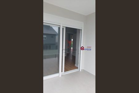 4_photo/95273ba77f.ceff8192393c33de-ATLAS-2d223ceb-fd74-4d1d-bb1c-cd4571b4c93e.jpg de casa à venda com 3 quartos, 123m² em Campeche Central, Florianópolis