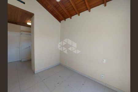 7_photo/95273ba7f3.2f15d505e37c7ac5-ATLAS-eb393a4e-c3a0-4971-928b-5e491ed0a9db.jpg de casa para alugar com 2 quartos, 65m² em Campeche Central, Florianópolis