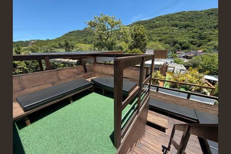 19_photo/95273bff53.a8b96e906a150cb3-ATLAS-717e0931-6b86-4643-ae23-d5f4e861de74.jpg de casa para alugar com 3 quartos, 145m² em Lagoa da Conceição, Florianópolis