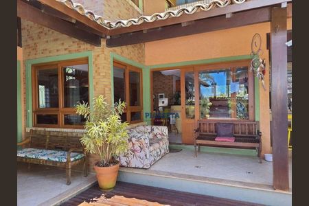 3_photo/95273bff59.c27bb358fc36071b-ATLAS-807cbfd1-9b55-4bf8-aa79-e419dc2be0f0.jpg de casa para alugar com 3 quartos, 265m² em Canasvieiras, Florianópolis