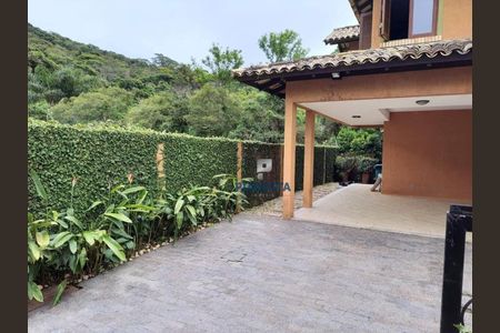 5_photo/95273bff59.c27bb358fc36071b-ATLAS-9b030184-e9e2-4e27-8f2f-50d066932f5b.jpg de casa para alugar com 3 quartos, 265m² em Canasvieiras, Florianópolis