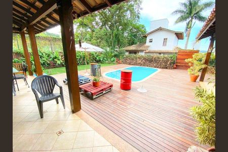 4_photo/95273bff67.c27bb358fc36071b-ATLAS-8a8e9cf7-2fe4-4015-92ea-67df0caab837.jpg de casa à venda com 3 quartos, 265m² em Canto da Lagoa, Florianópolis