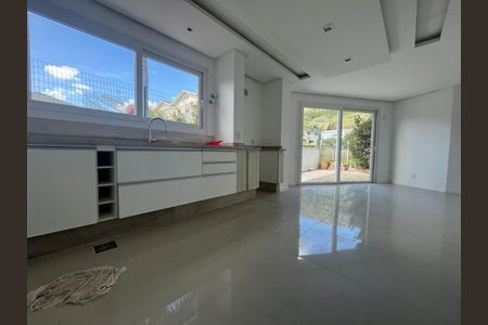 4_photo/95273bff6d.2711490c8bf970df-ATLAS-c7f9faec-6fd3-47cc-a42e-9969edf192b6.jpg de casa à venda com 4 quartos, 164m² em Lagoa da Conceição, Florianópolis