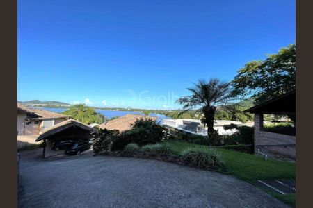 38_photo/95273bffc3.e7ed25663b05b08a-ATLAS-38a8a945-c4f1-44f2-aafb-178458b9a72e.jpg de casa para alugar com 3 quartos, 200m² em Lagoa da Conceição, Florianópolis