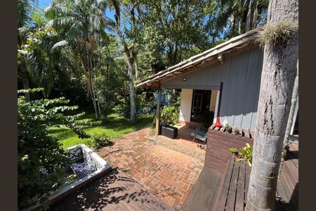 17_photo/95273c063b.7615a027563fccab-ATLAS-b2c323d4-1d1d-4751-beb7-7b54082d1e50.jpg de casa à venda com 3 quartos, 180m² em Porto da Lagoa, Florianópolis