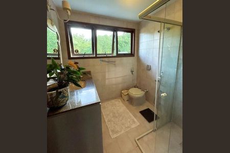 3_photo/95273c065f.c3b9fb60c1df5c5a-ATLAS-1cf1bd4f-1b68-4c53-b5f8-0dd002a34f11.jpg de casa à venda com 3 quartos, 182m² em Lagoa da Conceição, Florianópolis