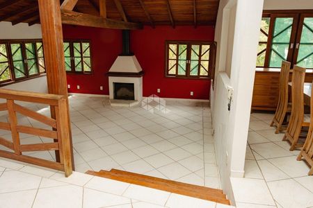 9_photo/95273c0b35.84e26749ec0ff23f-ATLAS-367f29b8-05d2-4f95-89e4-7d6e82e4a6bc.jpg de casa à venda com 5 quartos, 1100m² em Rio Tavares, Florianópolis