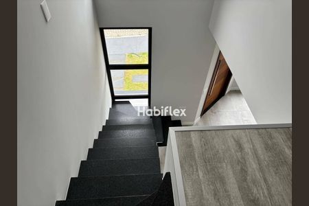 2_photo/95273c0c3f.254a5b6d26af004e-ATLAS-53cd104e-e525-45a5-a0b4-b52d285c4e7c.jpg de casa à venda com 4 quartos, 200m² em Rio Tavares, Florianópolis