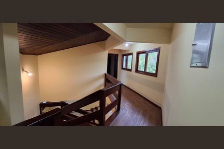 12_photo/95273c0c9f.9612d26e9df26329-ATLAS-7cf1f6cb-fe13-46a2-bf33-fb1765d55ef0.jpg de casa de condomínio para alugar com 4 quartos, 490m² em Rio Tavares, Florianópolis