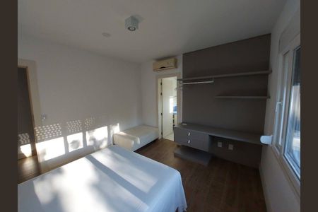 19_photo/95273c0dd5.7a37549eceeba21f-ATLAS-93d5be76-2a4b-4ffb-84fd-c5bad3da0f46.jpg de casa de condomínio à venda com 4 quartos, 387m² em Rio Tavares, Florianópolis