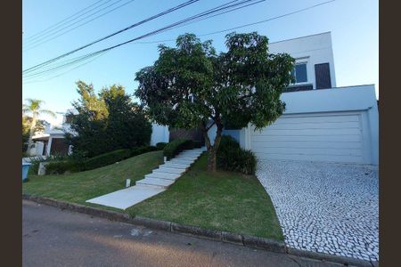 3_photo/95273c0dd5.7a37549eceeba21f-ATLAS-b8457543-4f1c-4c75-ad78-ff39f7ebfe7e.jpg de casa de condomínio à venda com 4 quartos, 387m² em Rio Tavares, Florianópolis