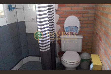 22_photo/95273c0e35.3be18b52e244e7c2-ATLAS-3b47f0d0-cc01-46dc-ab2d-44c13ecc8b1e.jpg de casa à venda com 2 quartos, 120m² em Lagoa da Conceição, Florianópolis