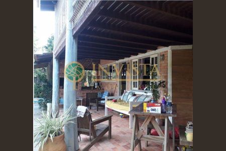 5_photo/95273c0e35.3be18b52e244e7c2-ATLAS-6c4e9b27-49b3-4c3d-84cf-ed67d05f6541.jpg de casa à venda com 2 quartos, 120m² em Lagoa da Conceição, Florianópolis