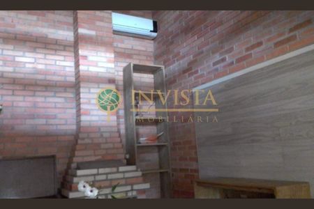 21_photo/95273c0e35.3be18b52e244e7c2-ATLAS-9e98bef4-9cbc-4cdb-8fe6-6b47c0c8dbd3.jpg de casa à venda com 2 quartos, 120m² em Lagoa da Conceição, Florianópolis