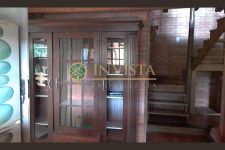 8_photo/95273c0e35.3be18b52e244e7c2-ATLAS-d8087b24-0c81-4dd0-b63e-dacd2038643e.jpg de casa à venda com 2 quartos, 120m² em Lagoa da Conceição, Florianópolis