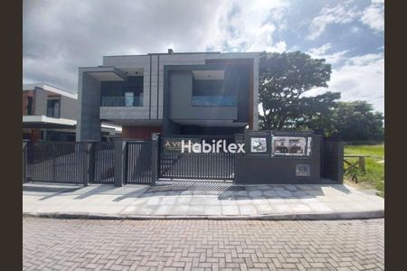 8_photo/95273c0ef3.dbdabae0ae927016-ATLAS-2e8aeed6-3dd8-4e36-bdf1-ff260699ca69.jpg de casa à venda com 3 quartos, 200m² em Rio Tavares, Florianópolis